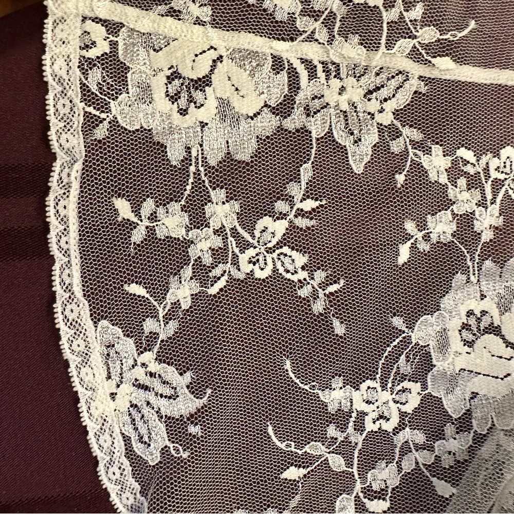 Bridal Robe - Picture 8 of 10